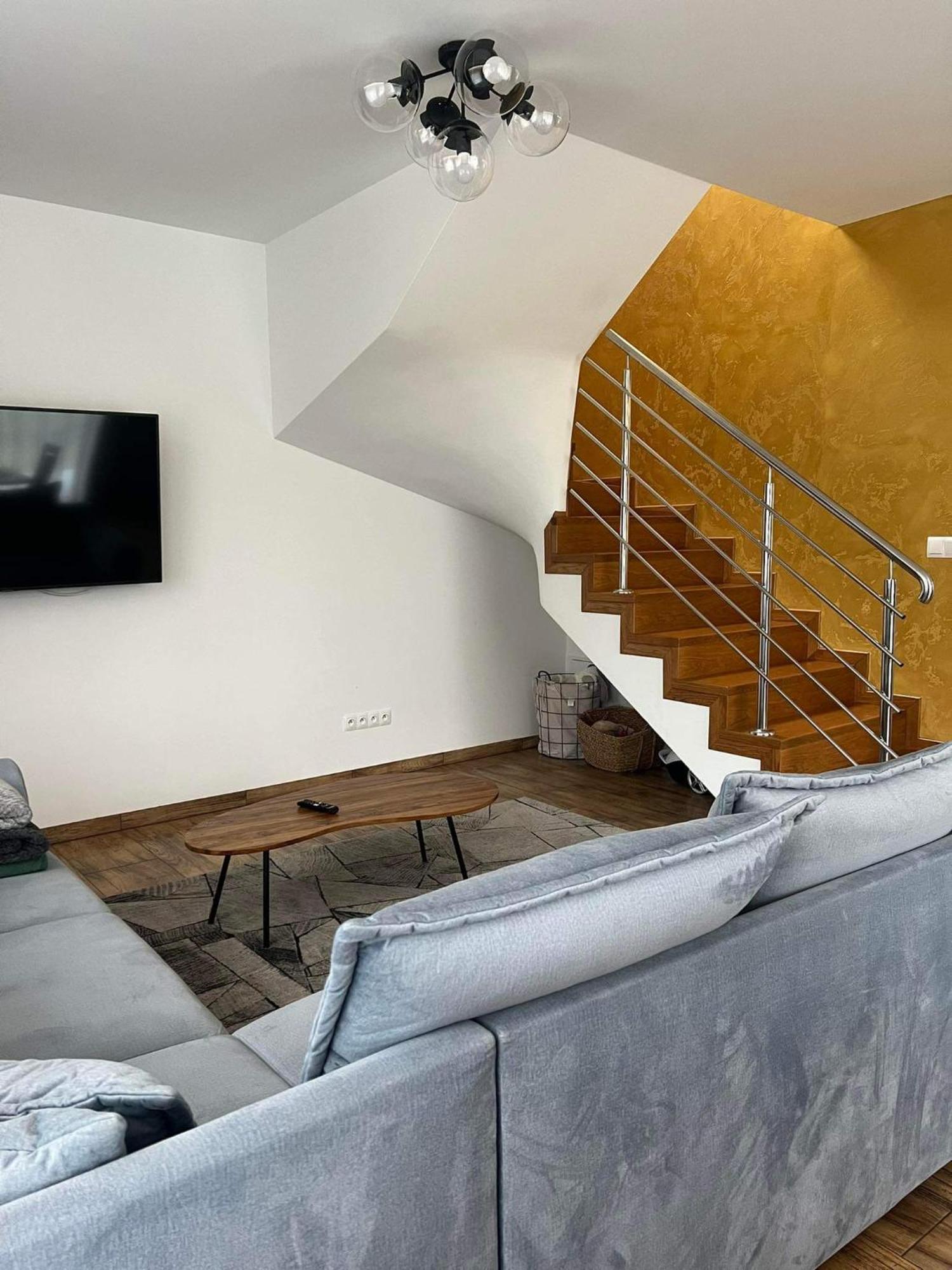 Dom Na Borowkowym Wzgorzu Appartement Palesnica Buitenkant foto
