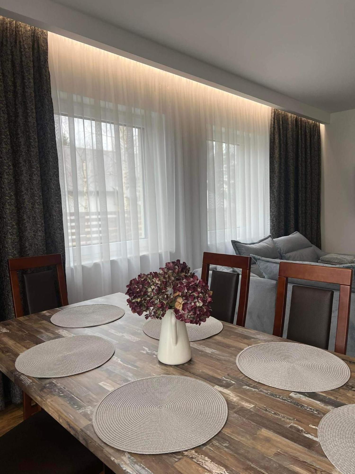 Dom Na Borowkowym Wzgorzu Appartement Palesnica Buitenkant foto