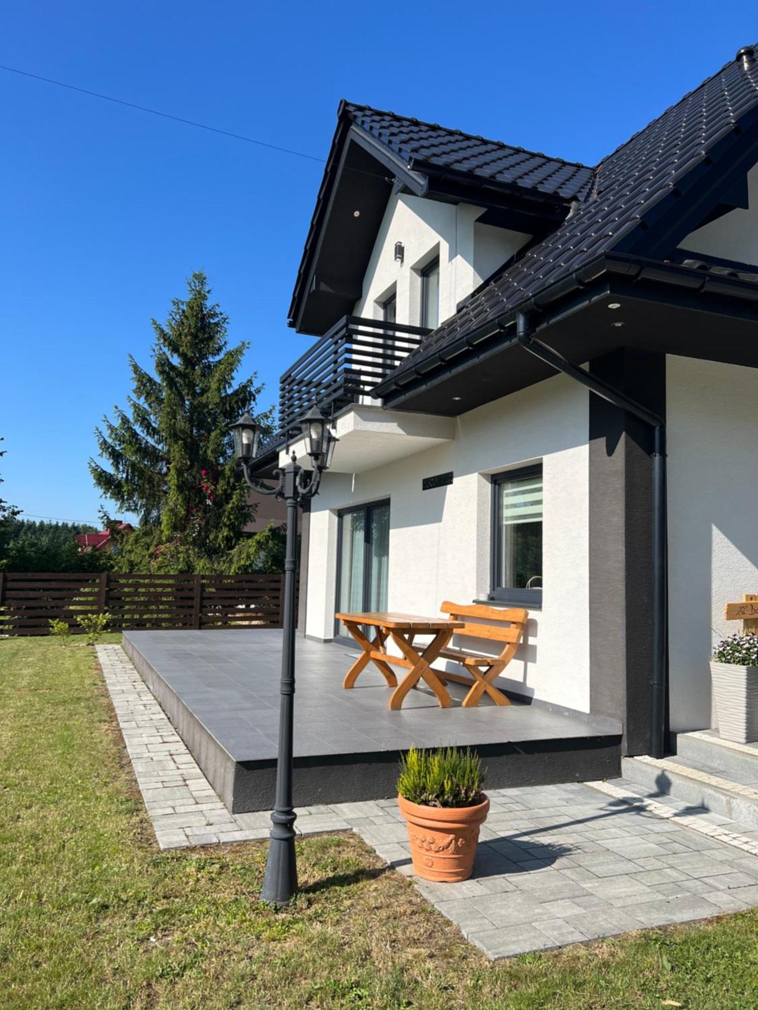 Dom Na Borowkowym Wzgorzu Appartement Palesnica Buitenkant foto